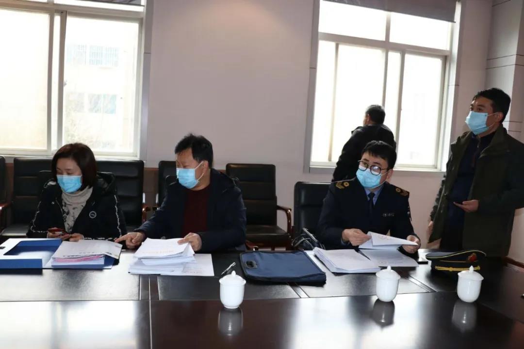 市,國資委,、,衛(wèi)健,委,領(lǐng)導(dǎo),到,公司,檢查,2月, . 市國資委、市衛(wèi)健委領(lǐng)導(dǎo)到公司檢查指導(dǎo)防疫工作